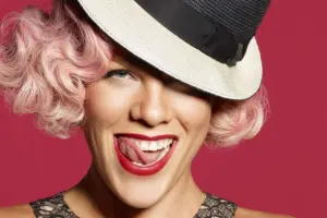 Ən çox onu dinləyirlər...