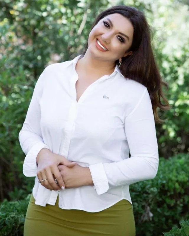 Gülay Naziləni sildi