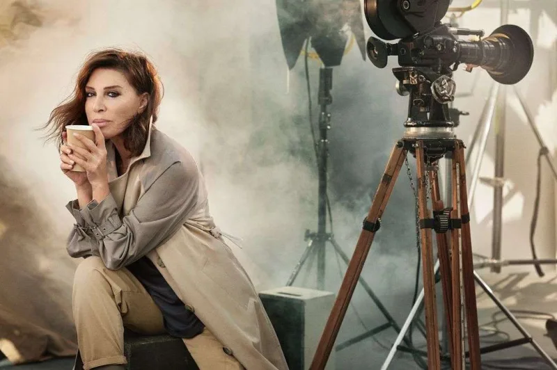 77 yaşlı Nebahat Çehredən fotosessiya