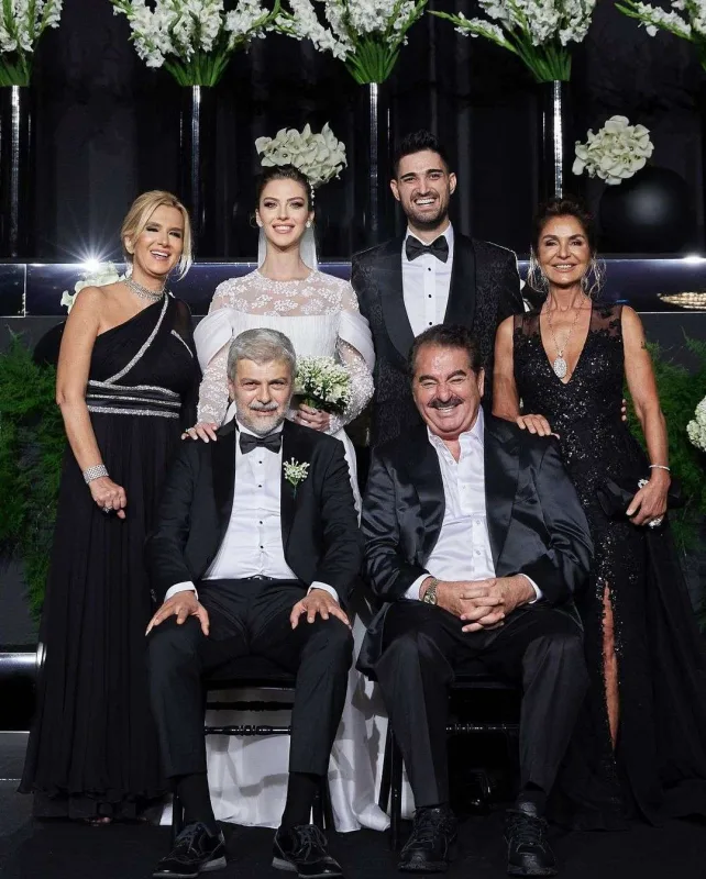 Qalmaqala səbəb olan gəlinlikdən danışdı