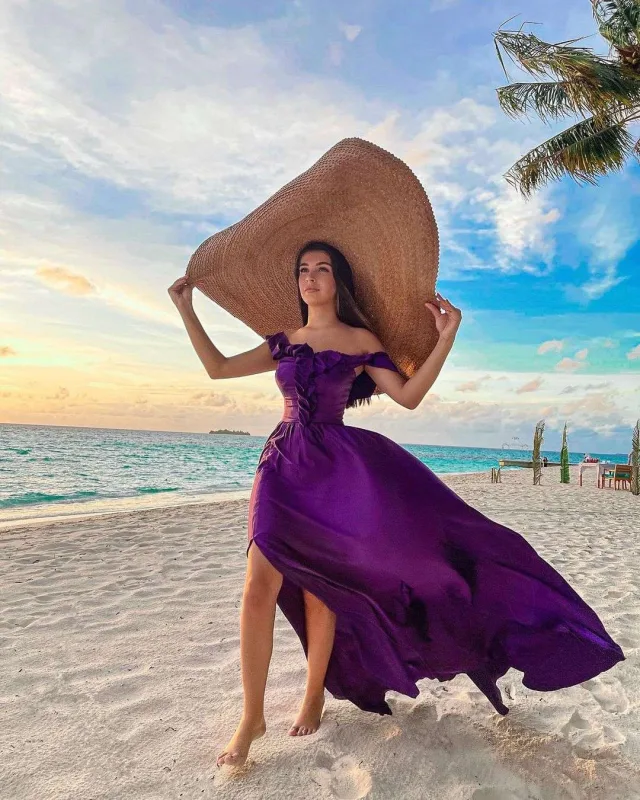 İzləyicisini xaricə aparacaq, xərclərini özü ödəyəcək