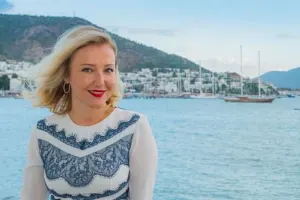 Aktrisa polis bölməsinə çağırıldı