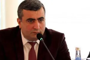 Elnur Əşrəfoğlu vəfat edib