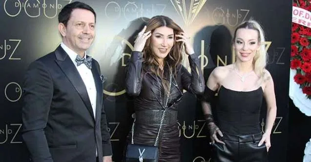 Açılışa 1 milyonluq brilliantla gəldi