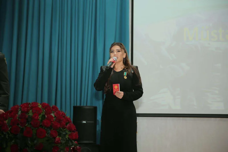 Fatimə təltif edildi