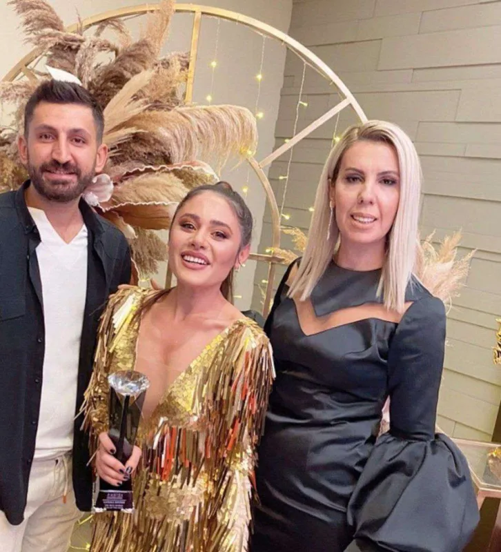 Samirə “Ən yaxşı dünya ulduzu” oldu