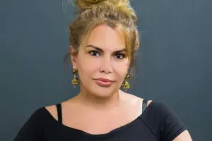 Ülvira da “fəxri ad davası”na qoşuldu