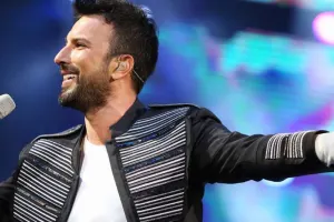 Reklamdan 15 milyon qazanacaq