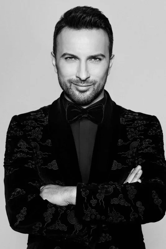 Reklamdan 15 milyon qazanacaq