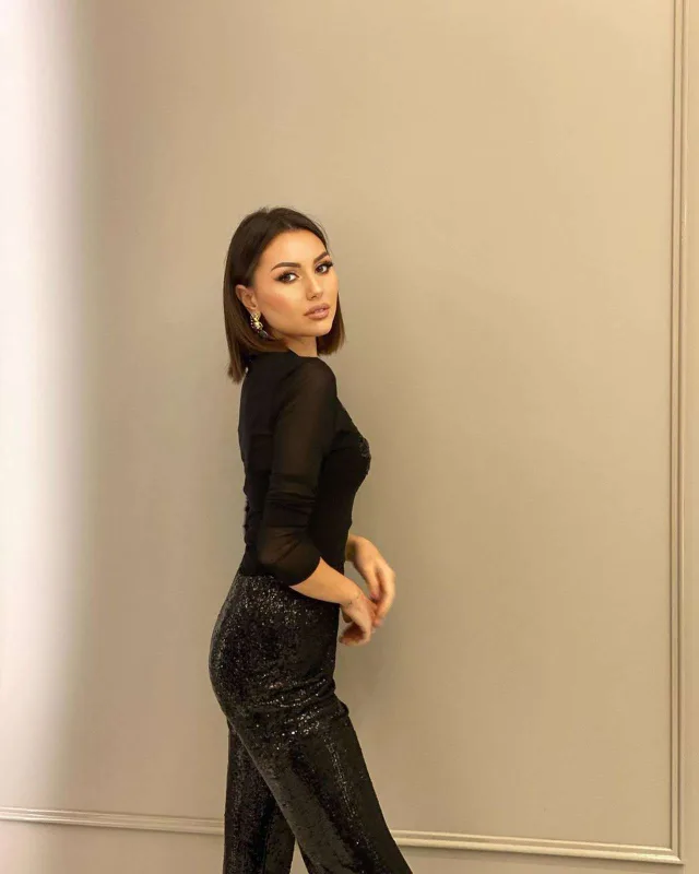 Safura “look”u ilə diqqət mərkəzində - Fotolar