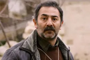 Məşhur aktyor xərçəngə tutulub