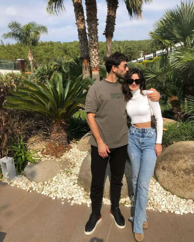 “Nəsrinin uşaqlıq fotosunu yanımda daşıyıram”