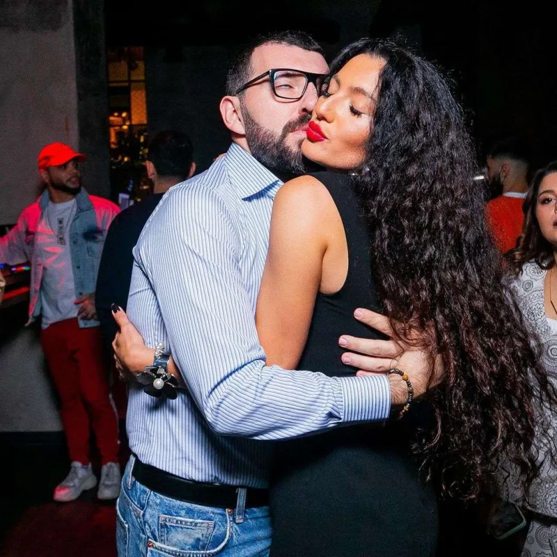 Elnurla Dilarədən müzakirə yaradan görüntülər