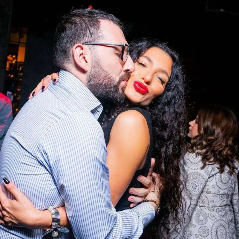 Elnurla Dilarədən müzakirə yaradan görüntülər