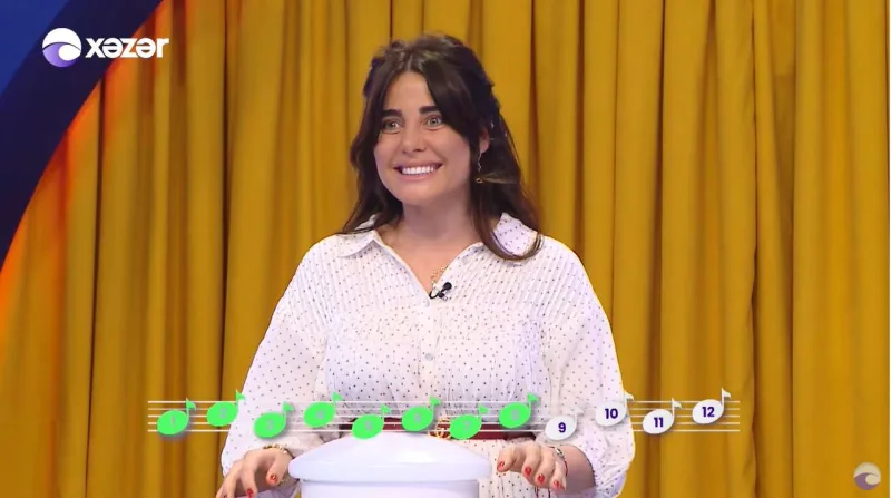 Umka efirə çıxdı, hamiləliyini təsdiqlədi - FOTOLAR