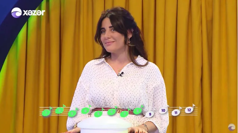 Umka efirə çıxdı, hamiləliyini təsdiqlədi - FOTOLAR