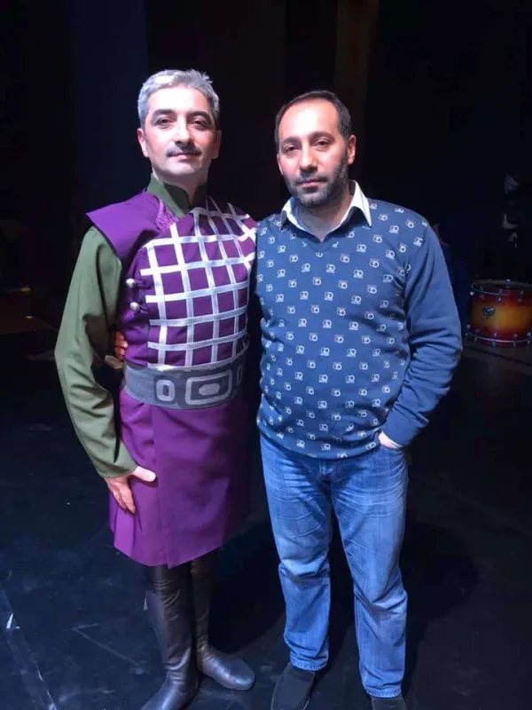 Əməkdar artisti maşın vurdu