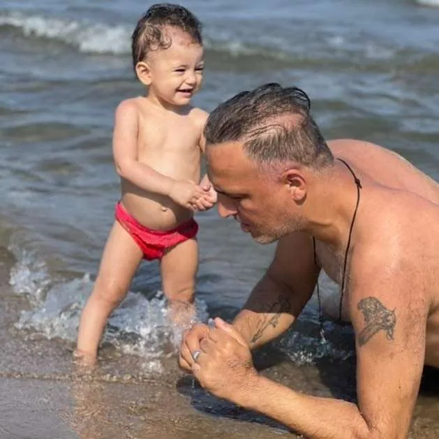 Azər üçüncü dəfə ata oldu - VİDEO