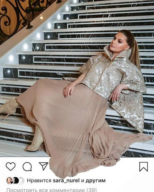 “Natavan səhvən paylaşıb”