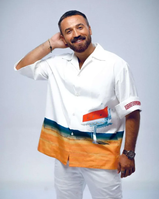 “Natavan səhvən paylaşıb”