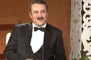 ““Rolls Royce” sürmək üçün bağımı satmışam”