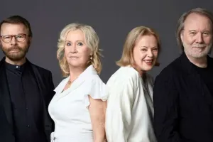 “ABBA” səhnədən gedir