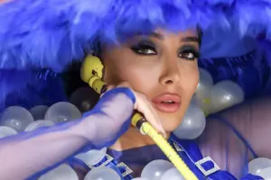 Günay yenə Türkiyədə klip çəkdirdi