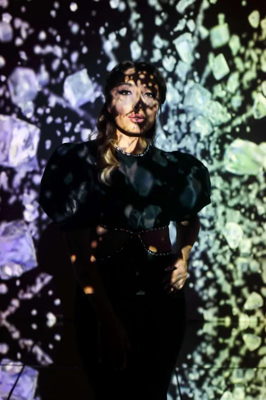 Günay yenə Türkiyədə klip çəkdirdi