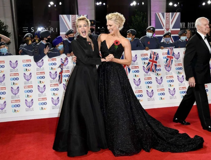 Qırmızı xalçada həyəcanlı görüş...