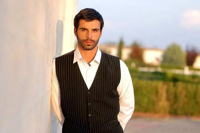 “Erkan Özerman müşahidə apardıqdan sonra əxlaqsız təklif edir”