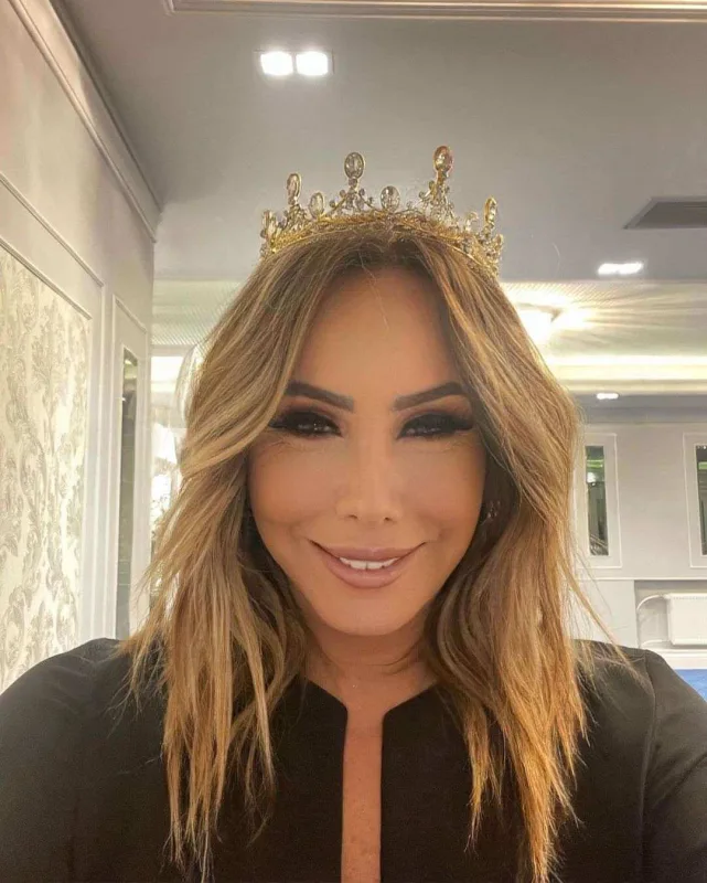 Asena unudulmaq üçün məhkəməyə müraciət etdi