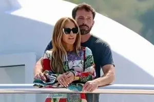 Sevgilisinin keçmiş xanımı ilə bir araya gəldi