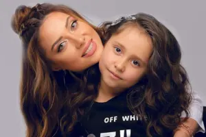 “Qızımın atasını bütün Azərbaycan bilir” - Ayan