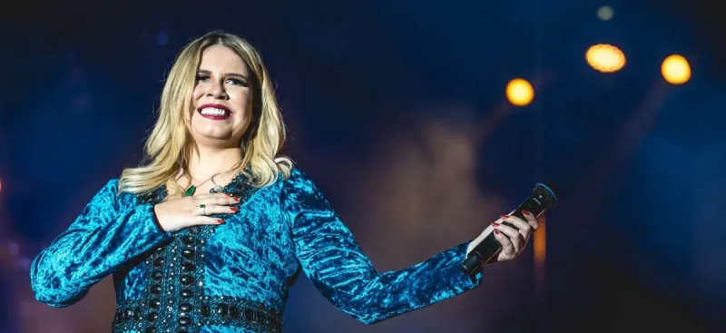 Təyyarə qəzasında həlak oldu