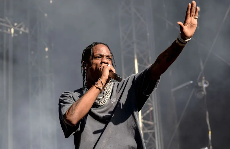 Konsertdə izdiham - Ölənlər var