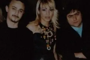 17 ilin fotosu - “Sütül vaxtlarımız”