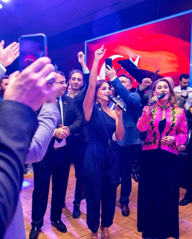 Zəfər Gününü onlarla qeyd etdi-FOTOLAR