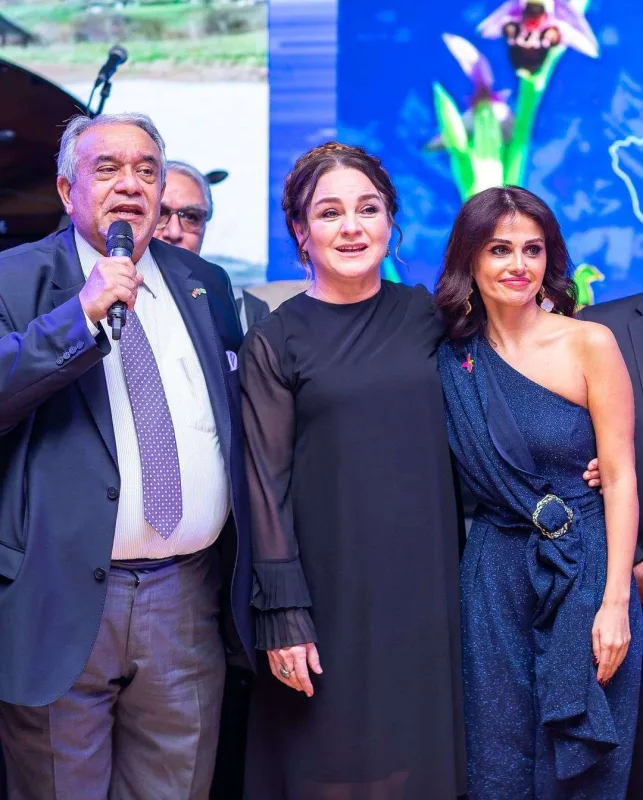 Zəfər Gününü onlarla qeyd etdi-FOTOLAR