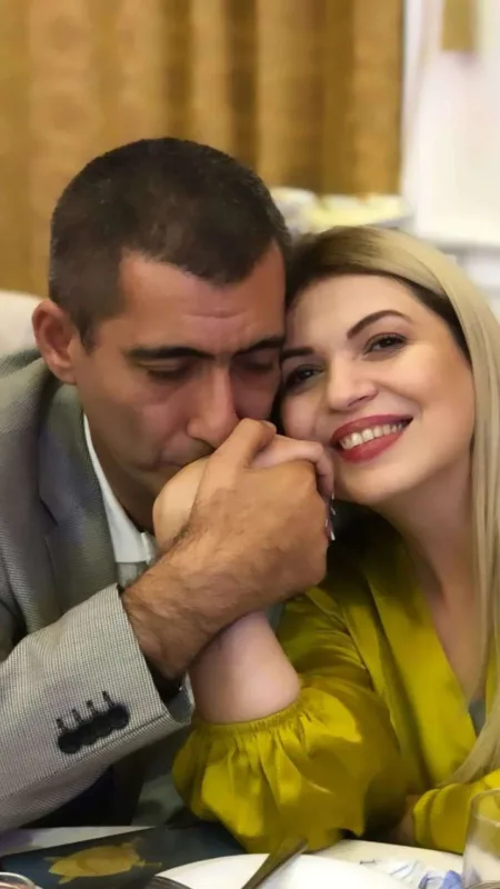 Verilişi bağlanan Zümrüd təsəllini həyat yoldaşında tapdı