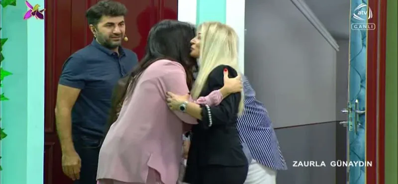 29 illik həyat yoldaşını ilk dəfə göstərdi - FOTOLAR