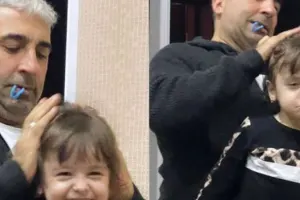 Əməkdar artistin nəvəsi ilə əyləncəli görüntüləri