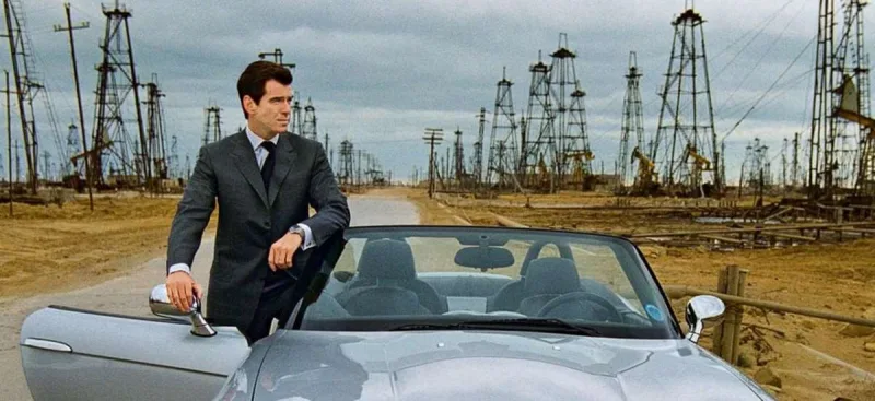 “Agent 007”dən Bakı paylaşımı