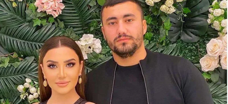 Əri ilə şəklini sildi, soyadına qayıtdı