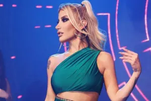 Keçmiş sevgilisi ilə barışdı