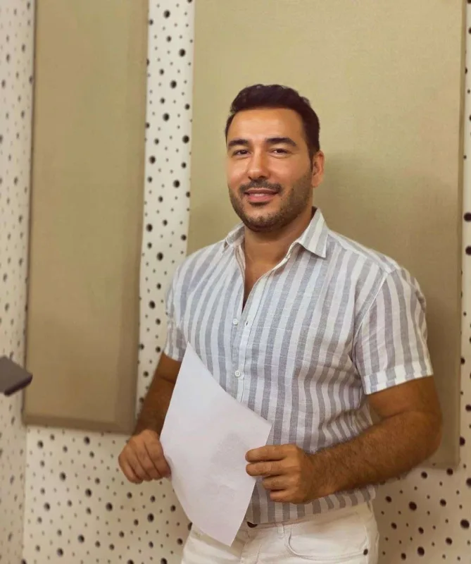 Pərvizin beyninə qan sızdı, reanimasiyadadır