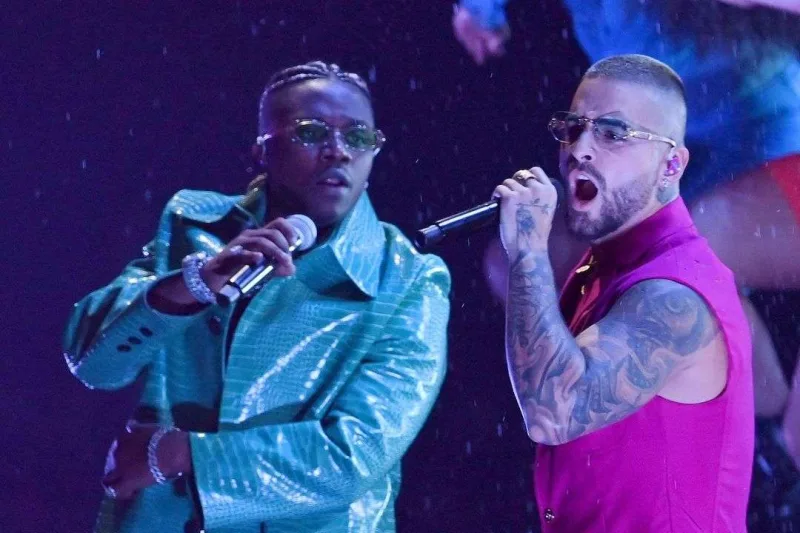 Mükafatlarından çox geyimləri müzakirə olundu - FOTOLAR