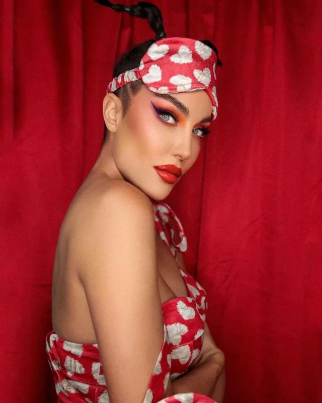 Deniz Akkaya qalmaqallı verilişdən getdi