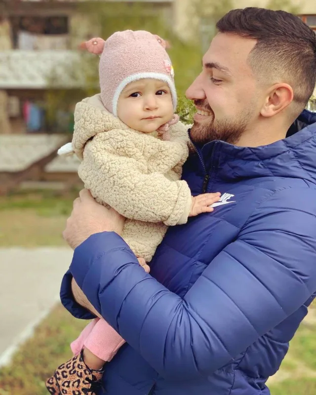 Mamayev qızı ilə fotolarını paylaşdı