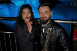 Niaqaranın qarşısında “Şuşanın dağları”nı oxudular