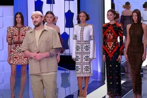 Rüfətin Qarabağ kolleksiyası Rusiya şousunda - VİDEO